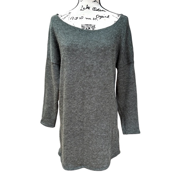 Sweaters - Long Sleeve Grey Green Tunic Sweater with Scoopneck